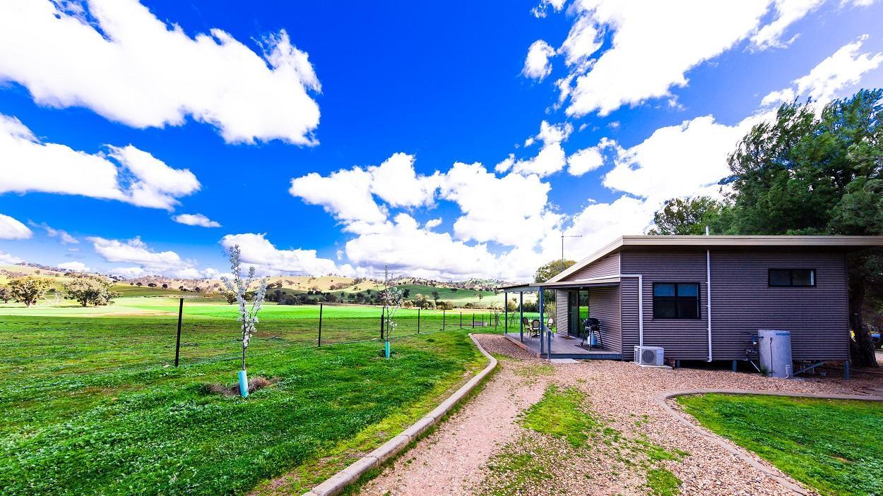 Hillview Farmstay Gundagai Εξωτερικό φωτογραφία