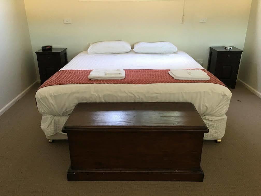 Hillview Farmstay Gundagai Εξωτερικό φωτογραφία