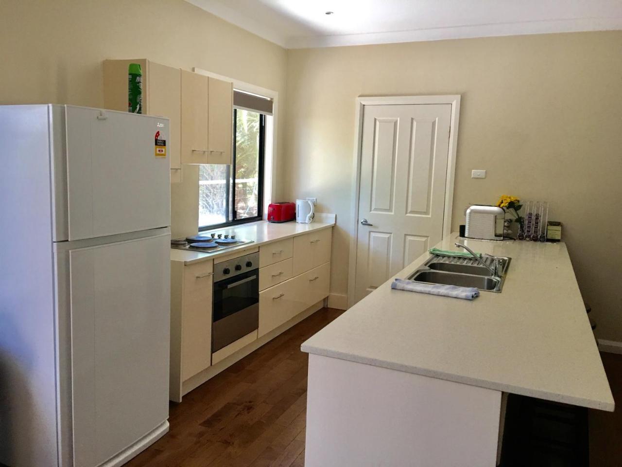 Hillview Farmstay Gundagai Εξωτερικό φωτογραφία
